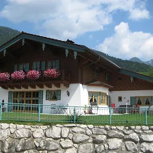 Haus Regina Schneizlreuth